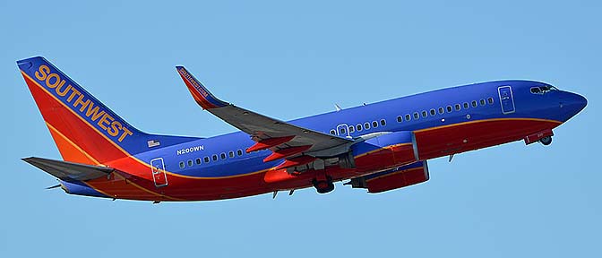 Southwest Boeing 737-7H4 N200WN, Phoenix Sky Harbor, September 25, 2016